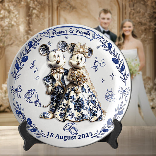 Newlyweds - Personalized Mouse Ceramic Round Plate