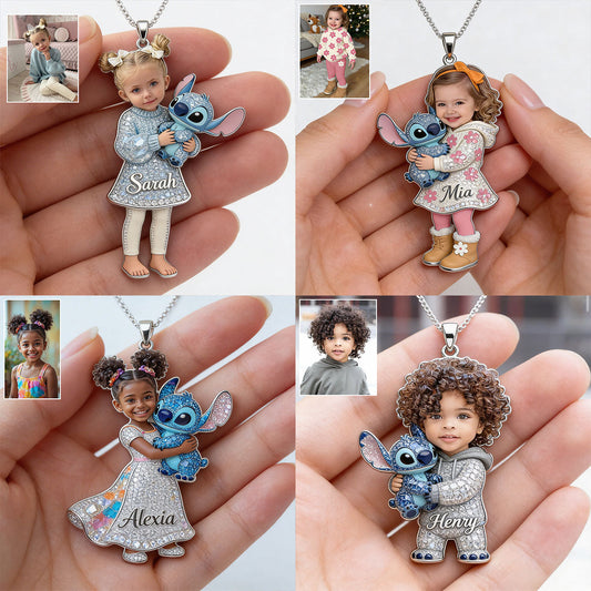 Best Friends - Personalized Ohana Shaped Metal Pendant Necklace