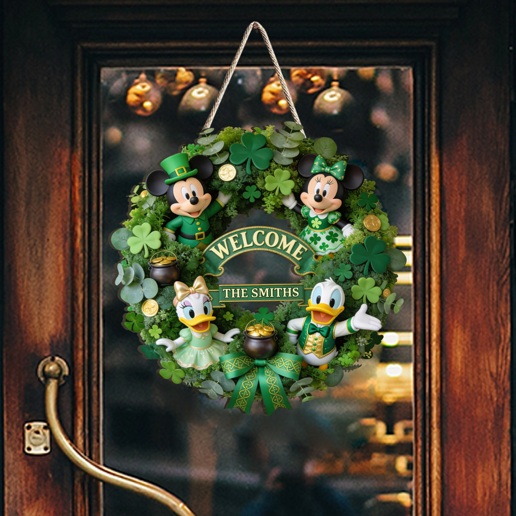 Lucky Friends - Personalized Mouse Custom Shaped Wood Sign