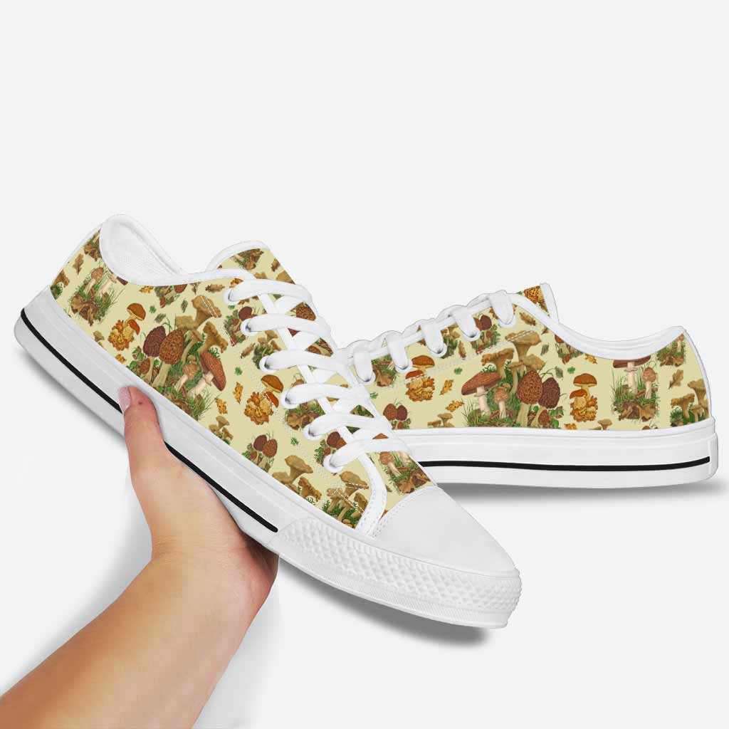 Love Mushrooms Low Top Shoes