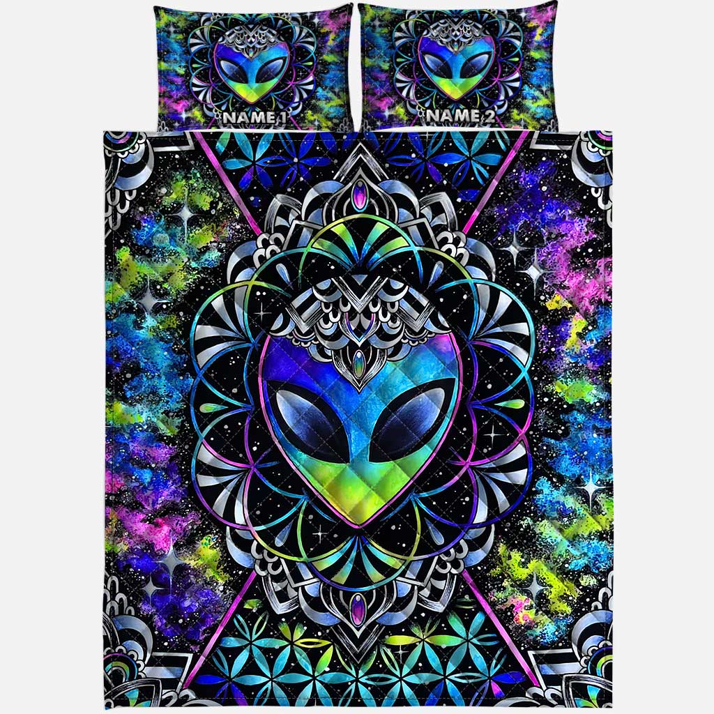 Psychedelic Alien - Personalized Alien Quilt Set
